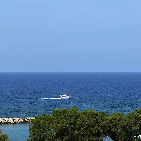 Aristea's Apartman Hriszí Aktí Haniá
